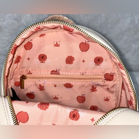 Loungefly Disney Princess Chibi Princesses & Friends Save Mini Backpack - Picture 8 of 8